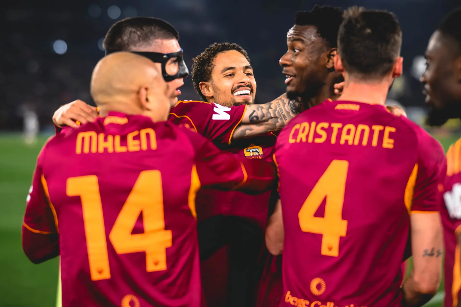 roma juventus esultanza squadra 2