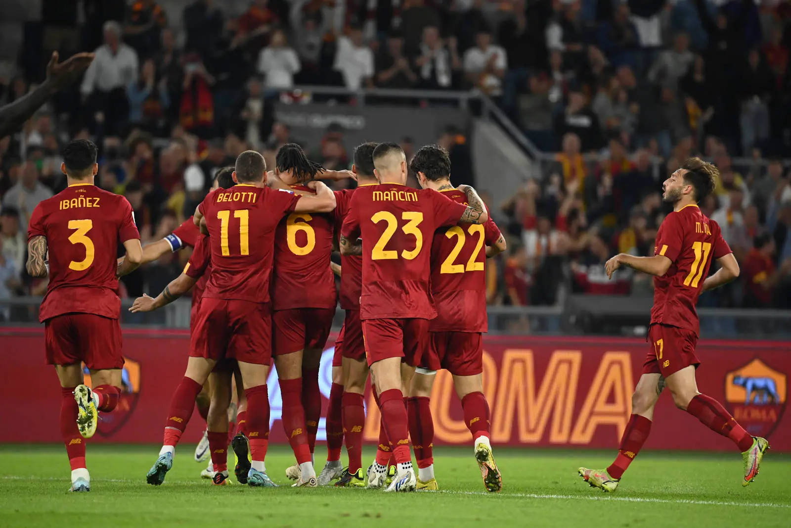 roma lecce esultanza squadra