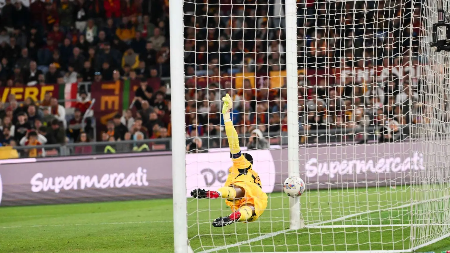 roma milan maignan 1