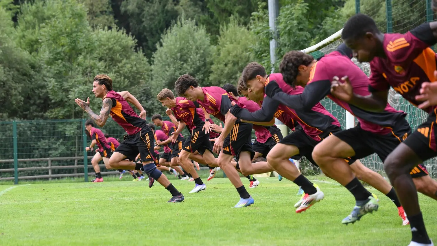 roma primavera squadra ritiro pinzolo