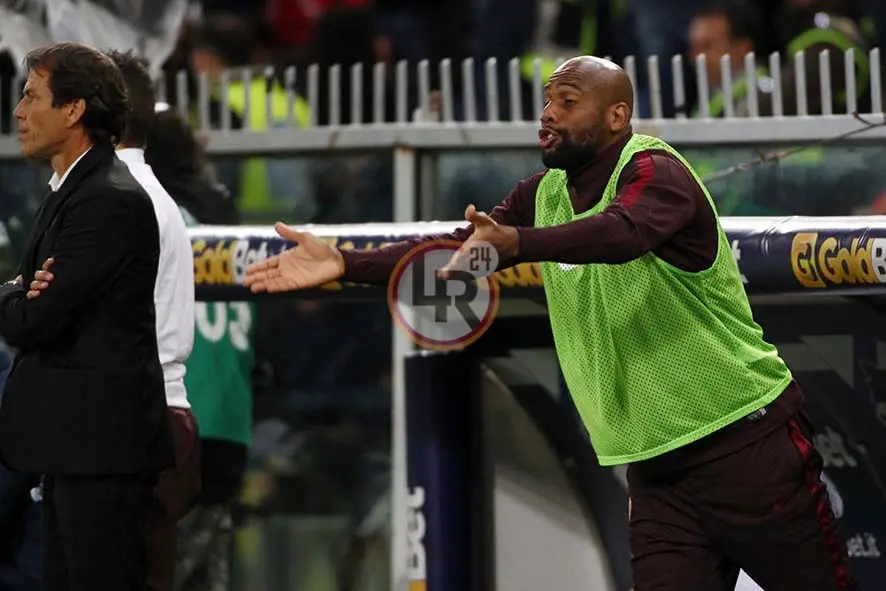 roma samp maicon spiega in panchina lr24