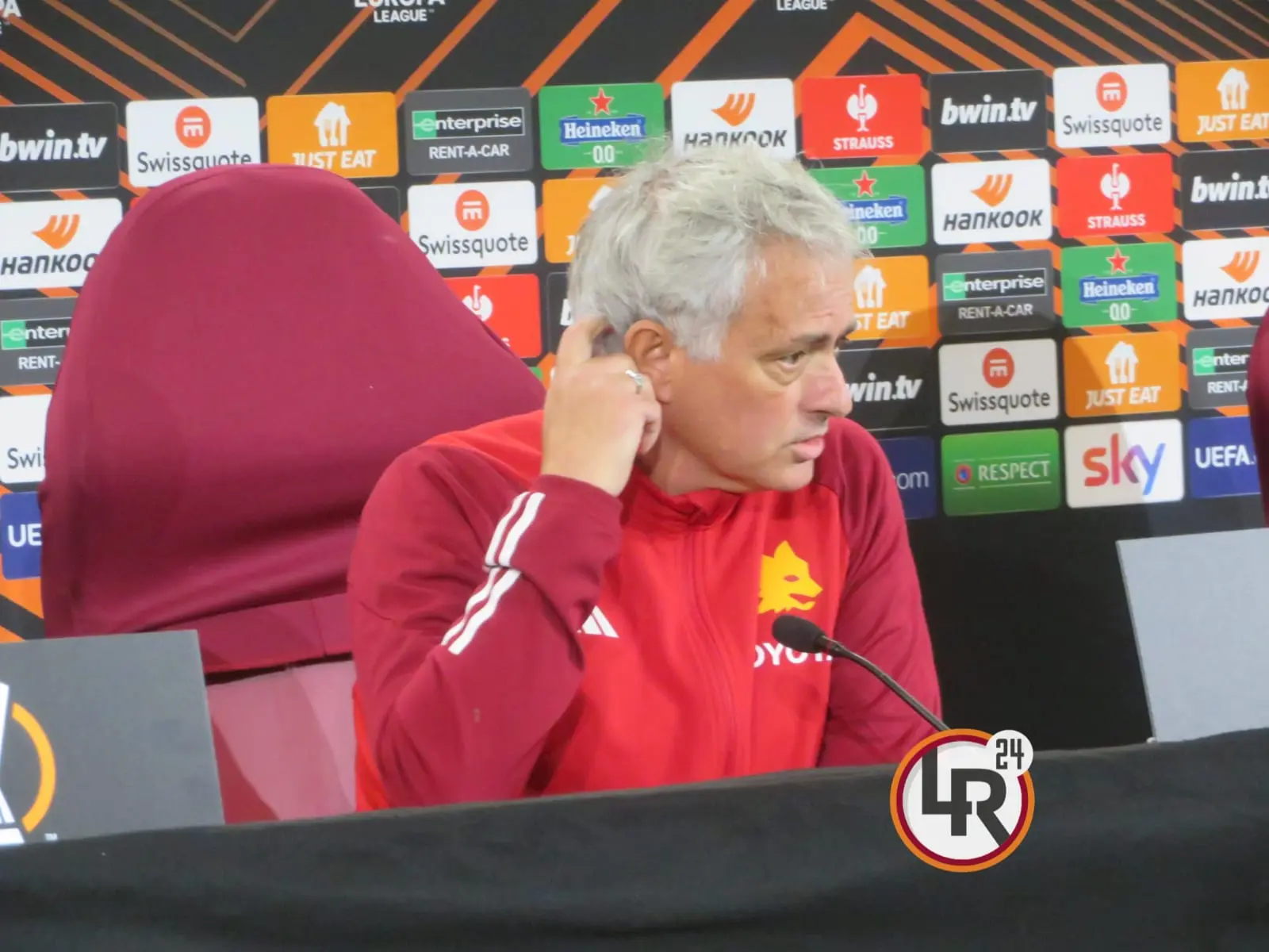 roma sheriff mourinho conferenza stampa 1