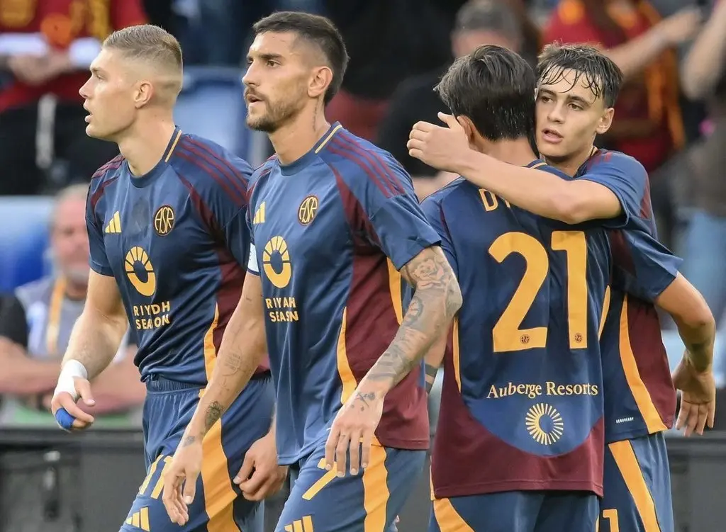 roma udinese esultanza squadra 3
