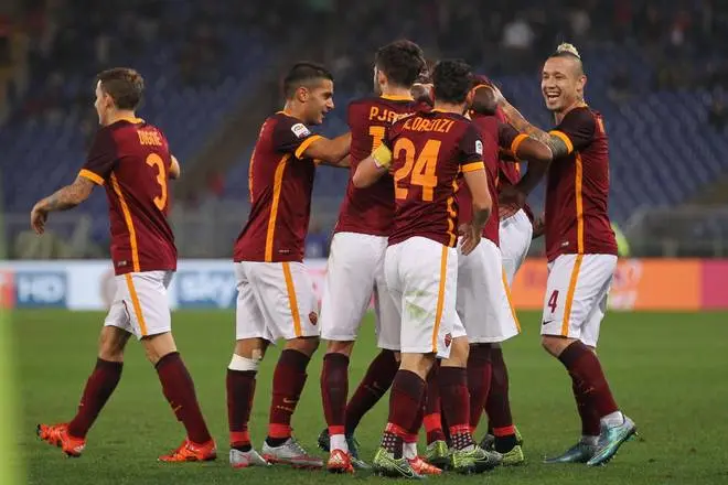 roma udinese esultanza squadra 3