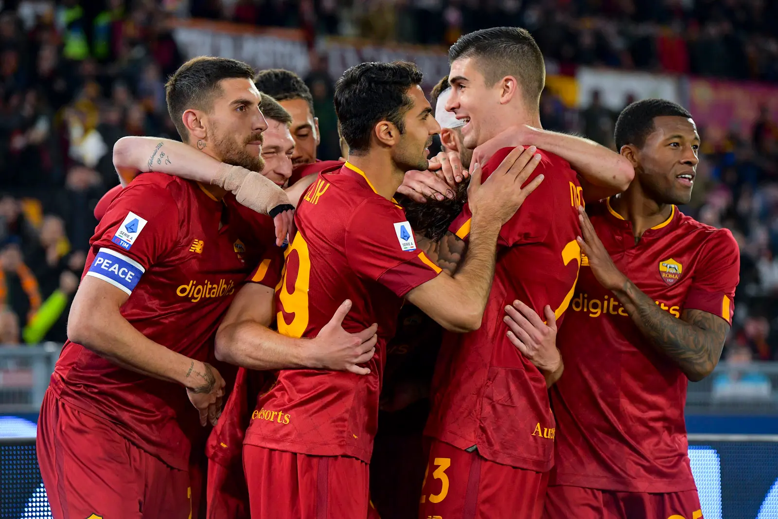 roma udinese esultanza squadra