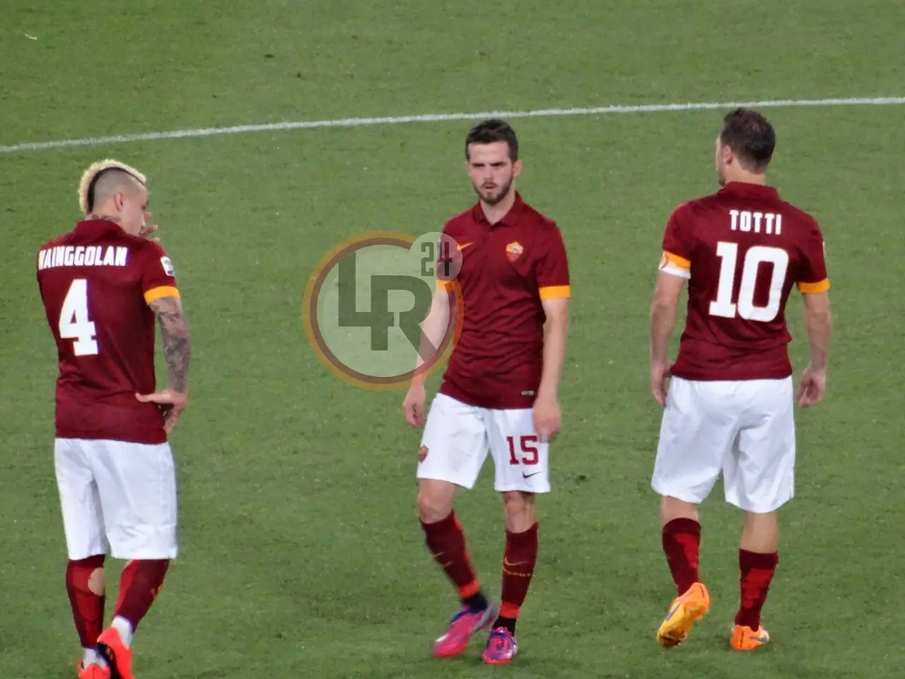 roma udinese pjanic totti nainggolan lr24