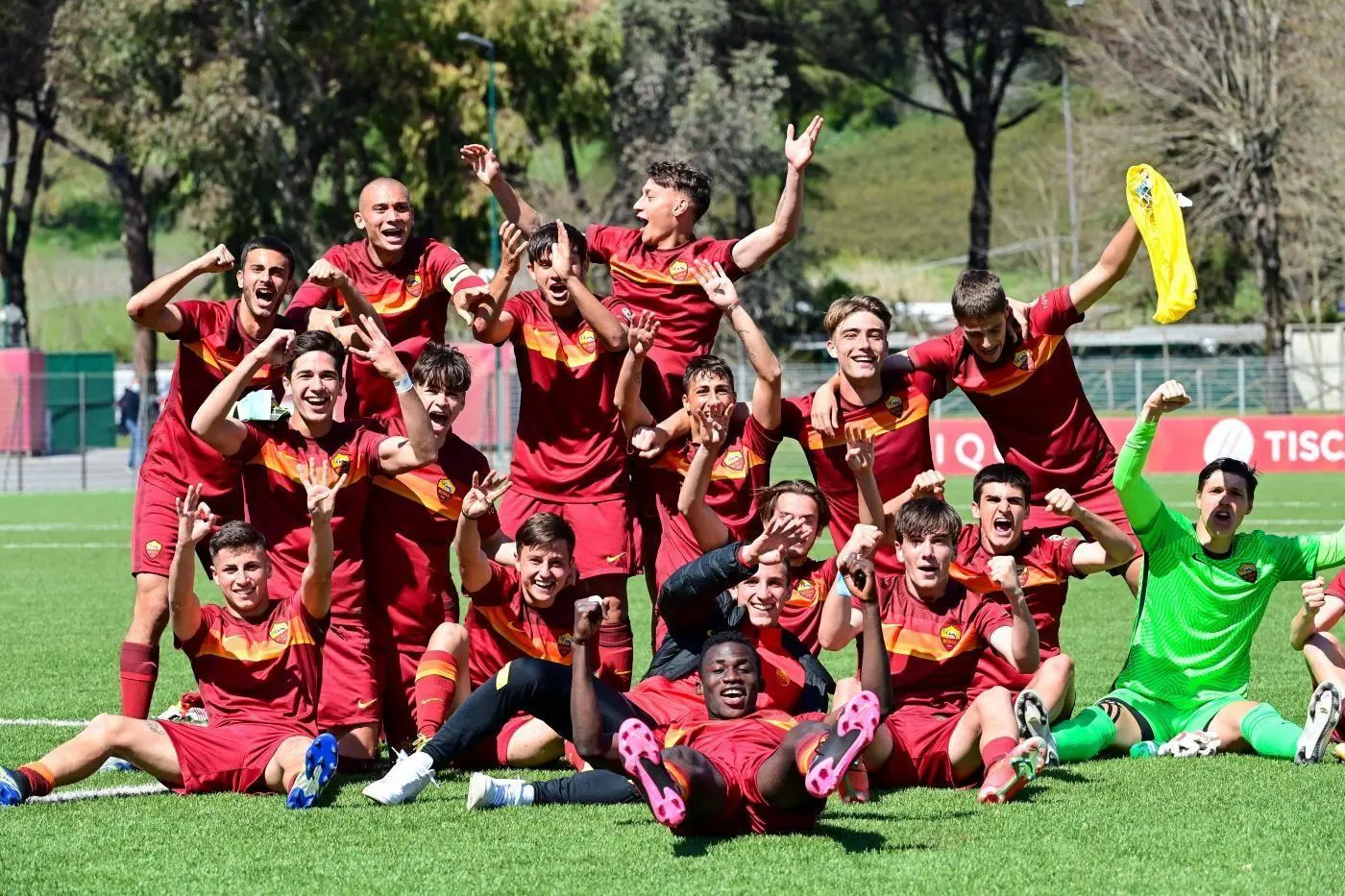 roma under 18