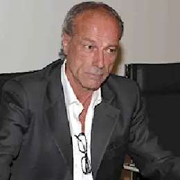 sabatini20giacca20e20camicia20con20occhiali