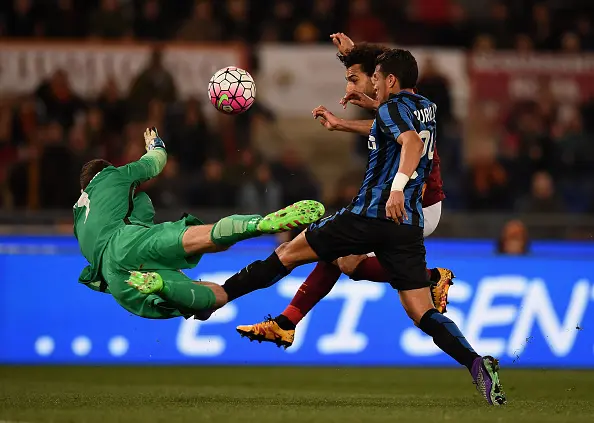 salah handanovic uscita roma inter