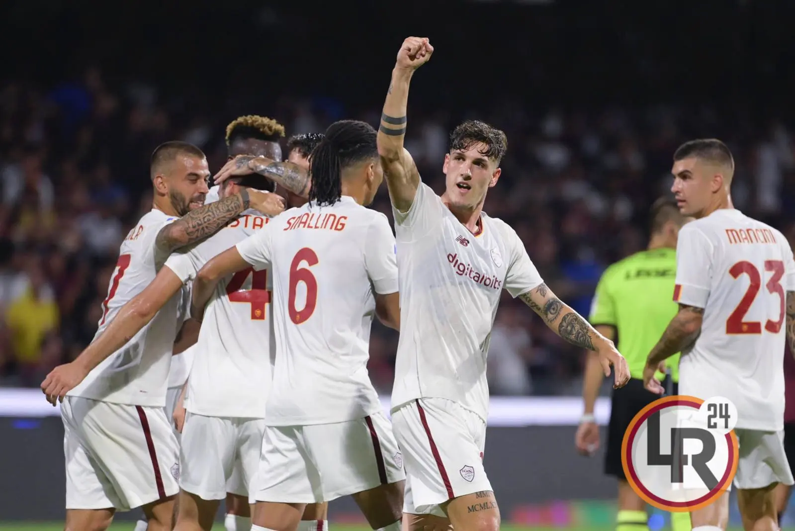 salernitana roma esultanza zaniolo squadra