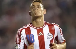 sanabria maglia 10 paraguay mezzo busto