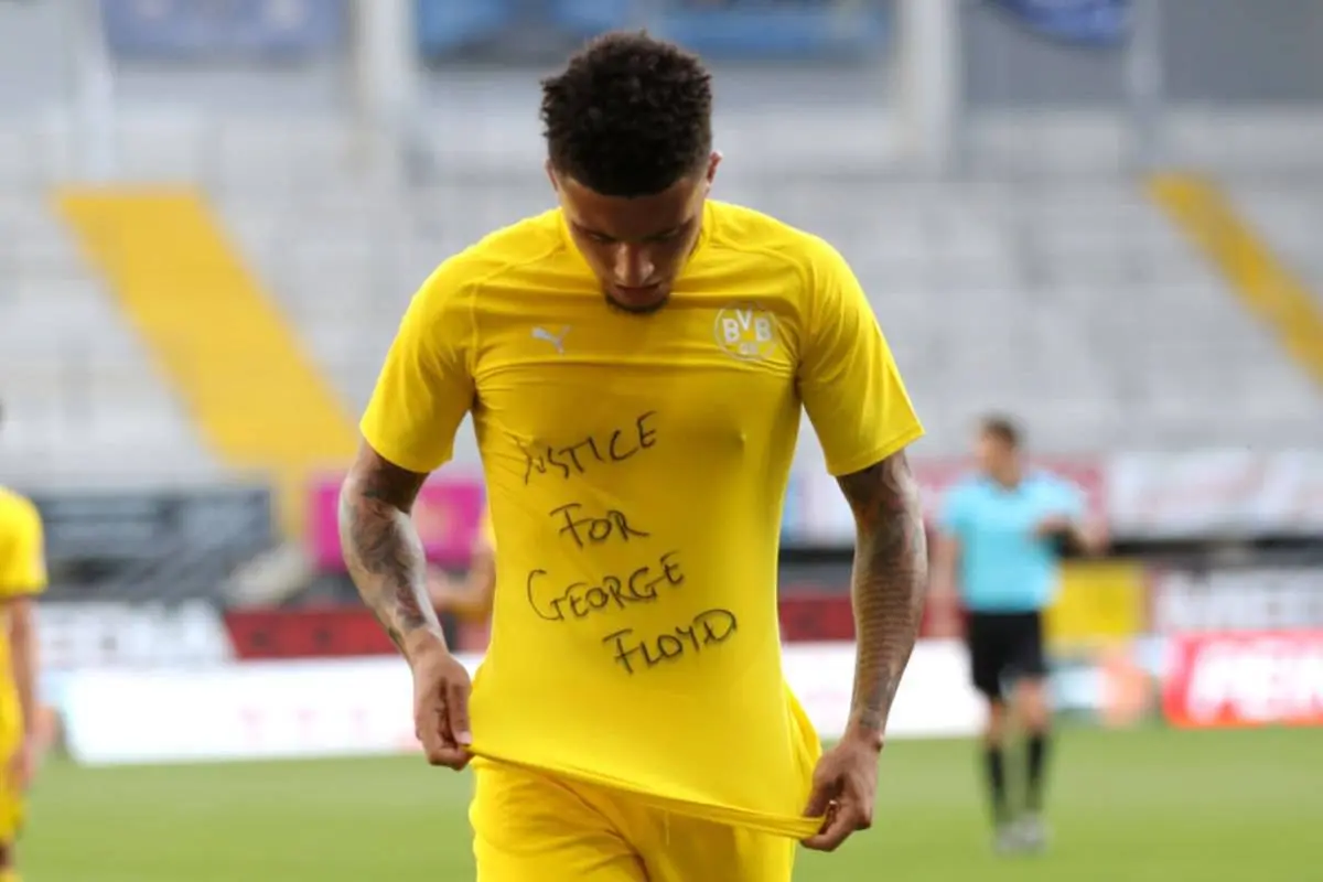 sancho borussia esultanza per floyd