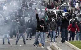scontri roma lazio 11