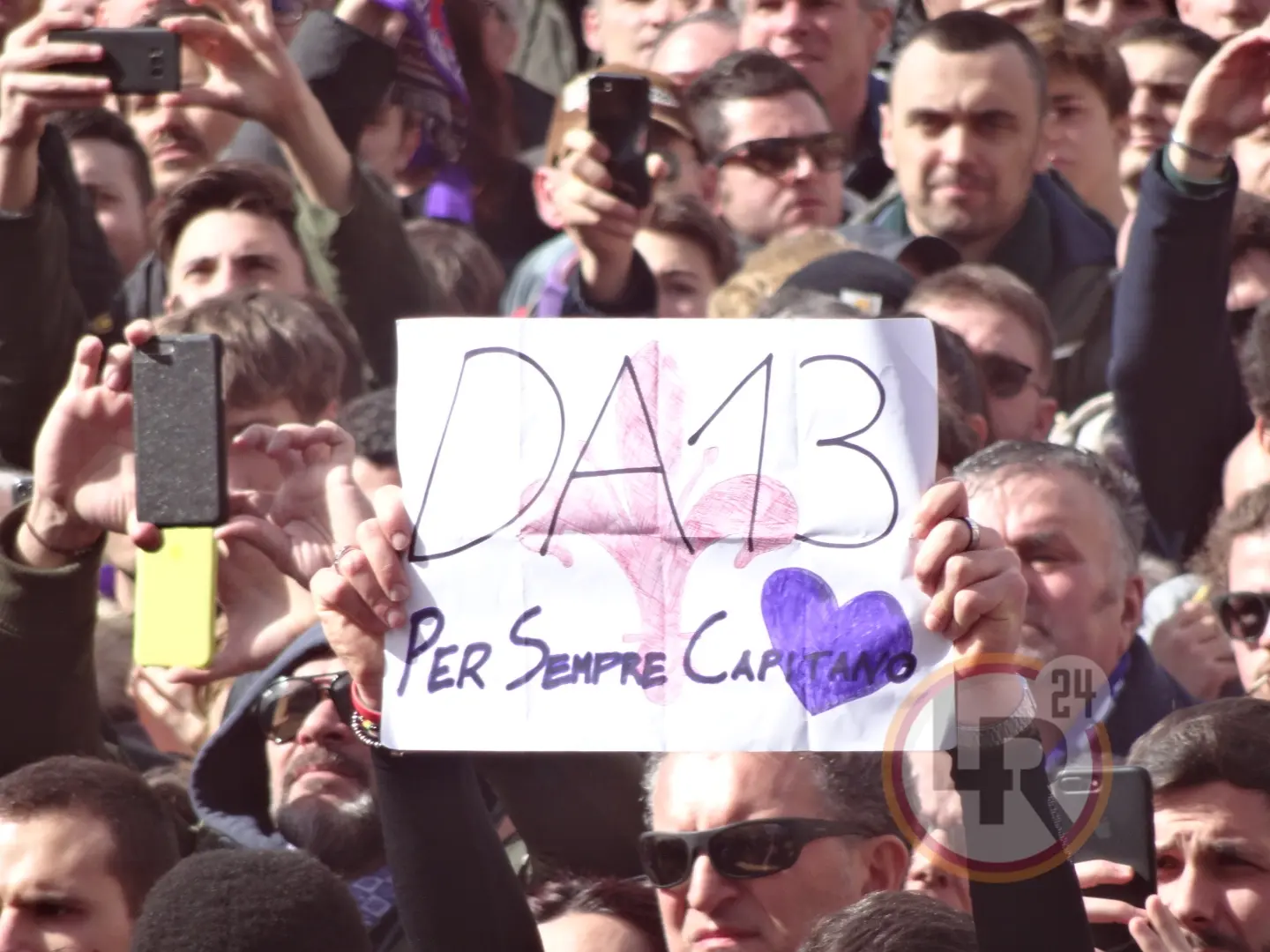 scritta per astori
