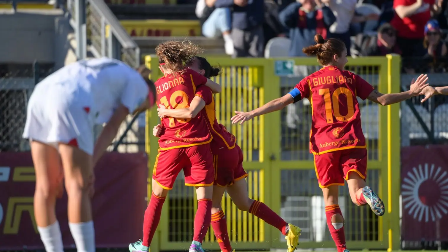 serie a femminile roma milan esultanza squadra 1