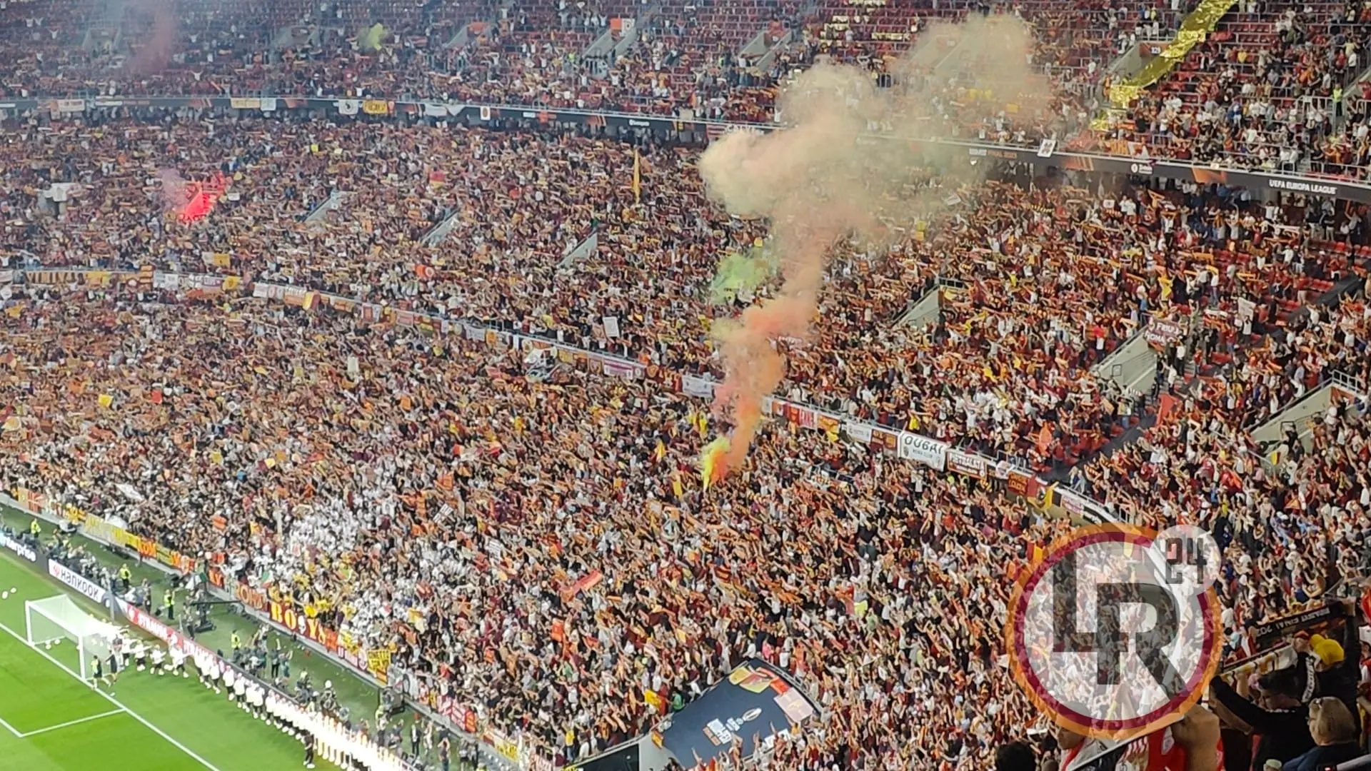 siviglia roma tifosi inno