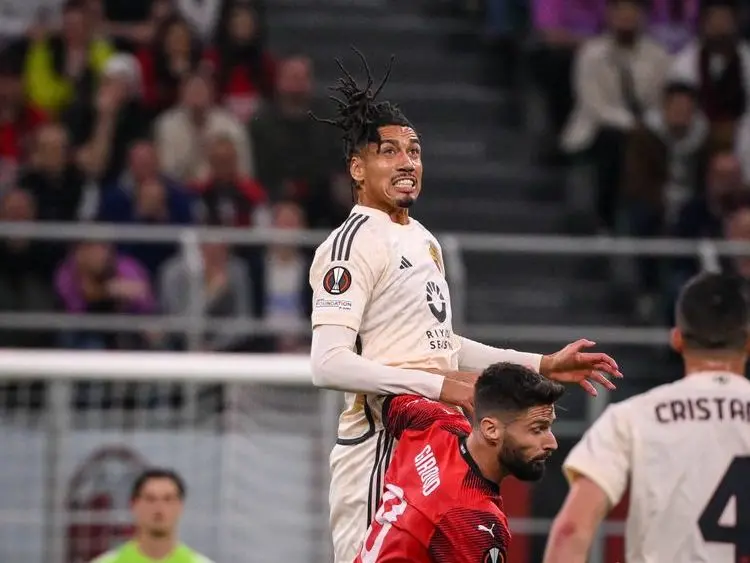 smalling e giroud milan roma