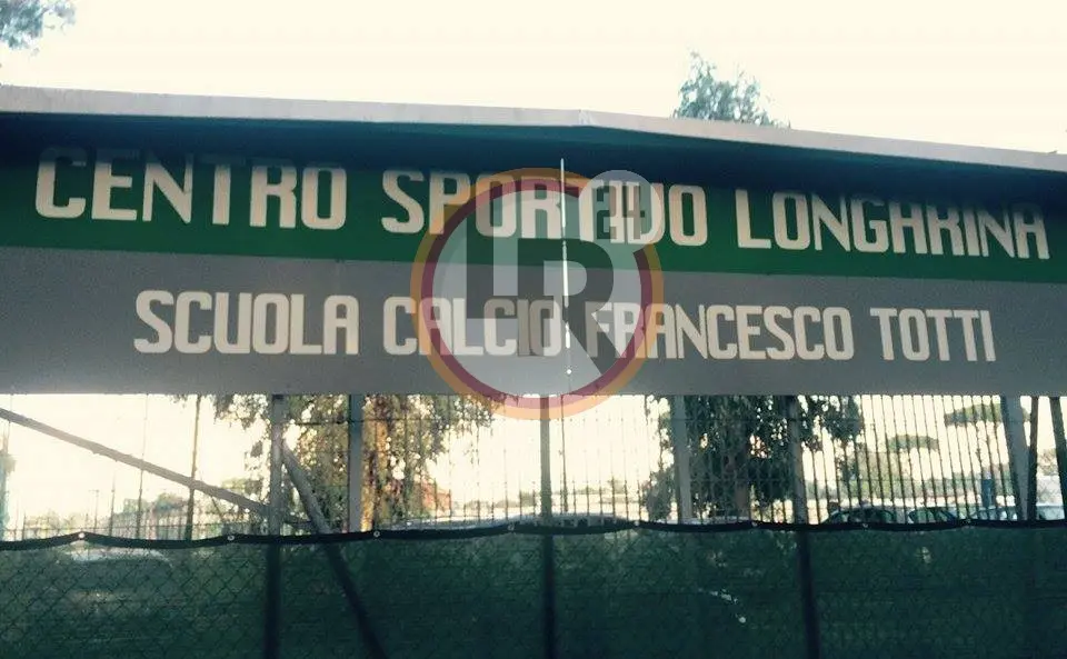 soccer school totti