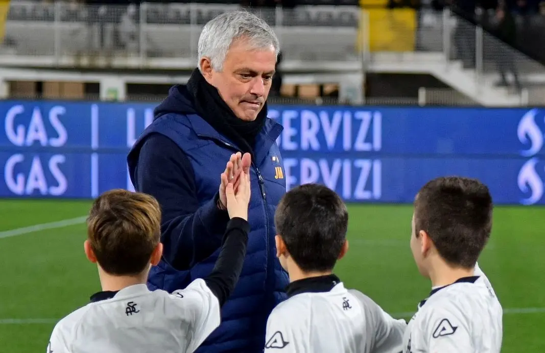 spezia roma mourinho