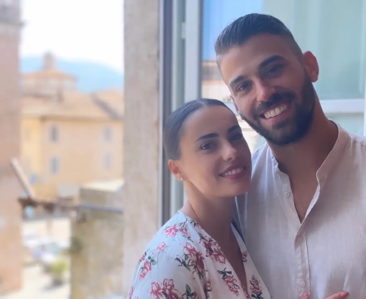 spinazzola e moglie