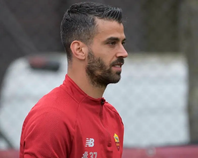 spinazzola trigoria primo piano