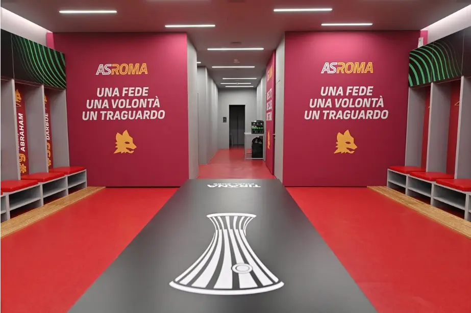 spogliatoio roma tirana