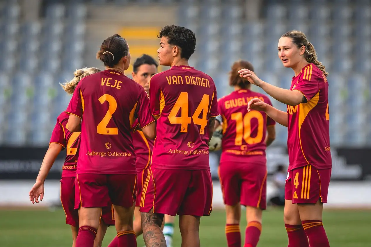 sporting roma femminile veje van diemen