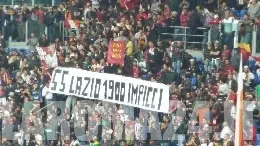 striscione 1900 impicci derby 111112
