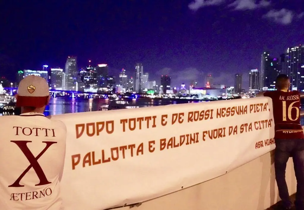 striscione miami
