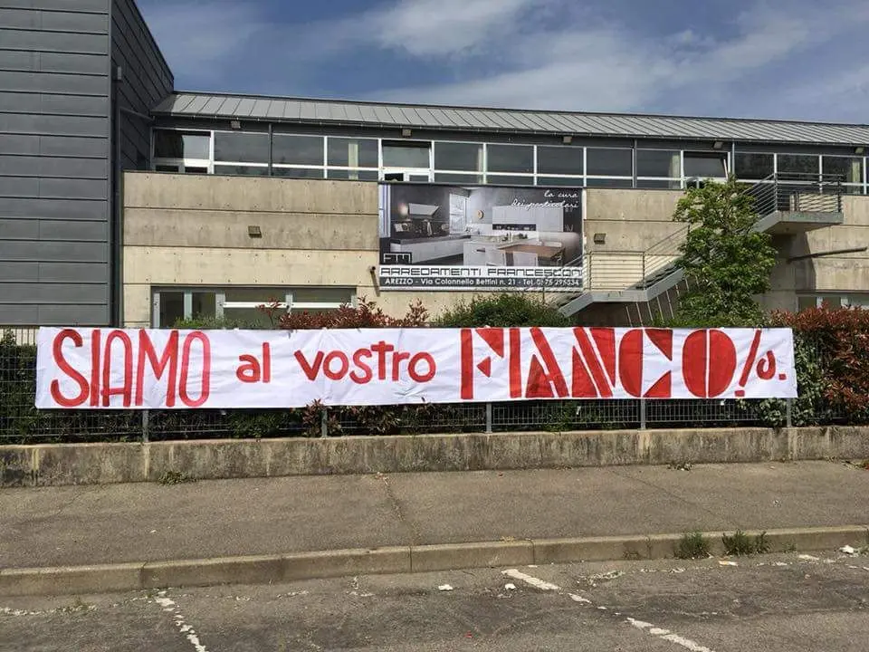 striscione ultras arezzo