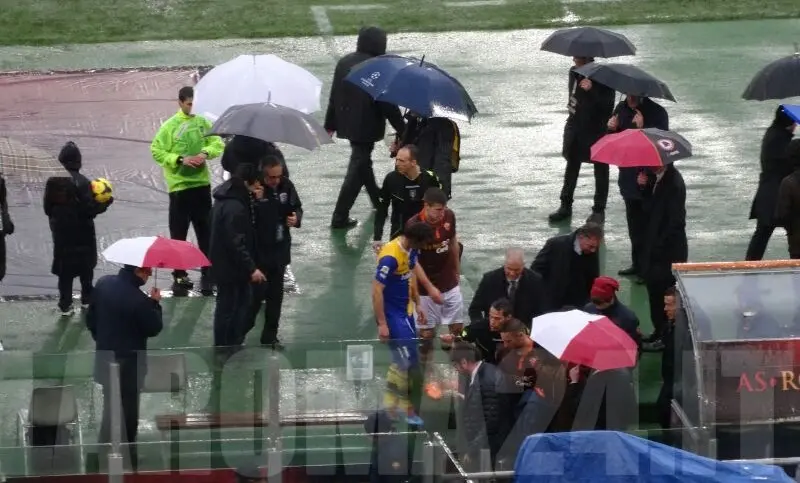 strootman amauri escono da campo rm parma 2 2 14