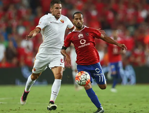 strootman azione al ahly roma