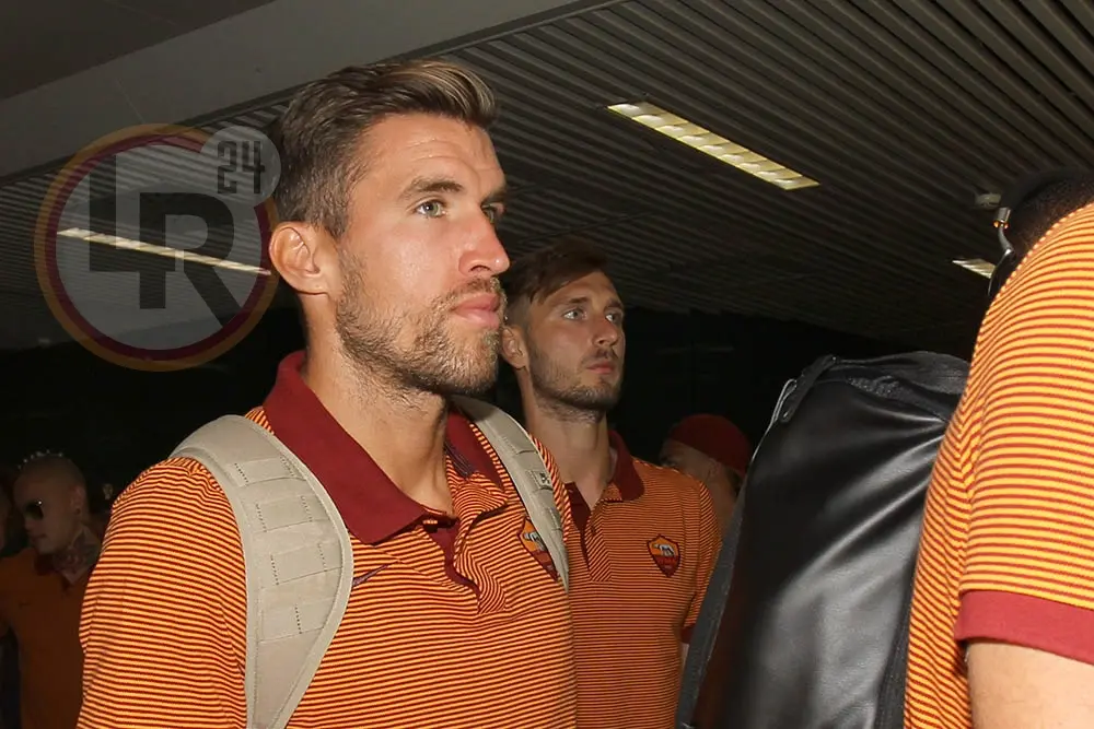 strootman gyomber fiumicino roma in partenza per boston 230716