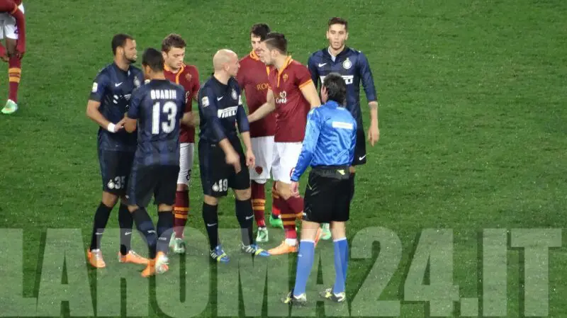 strootman imbruttisce cambiasso roma inter
