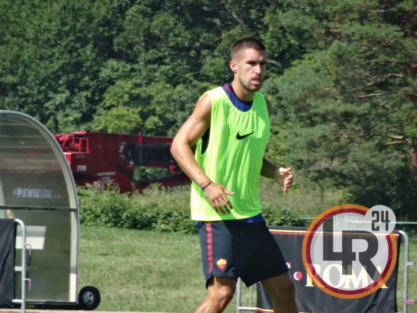 strootman lr24