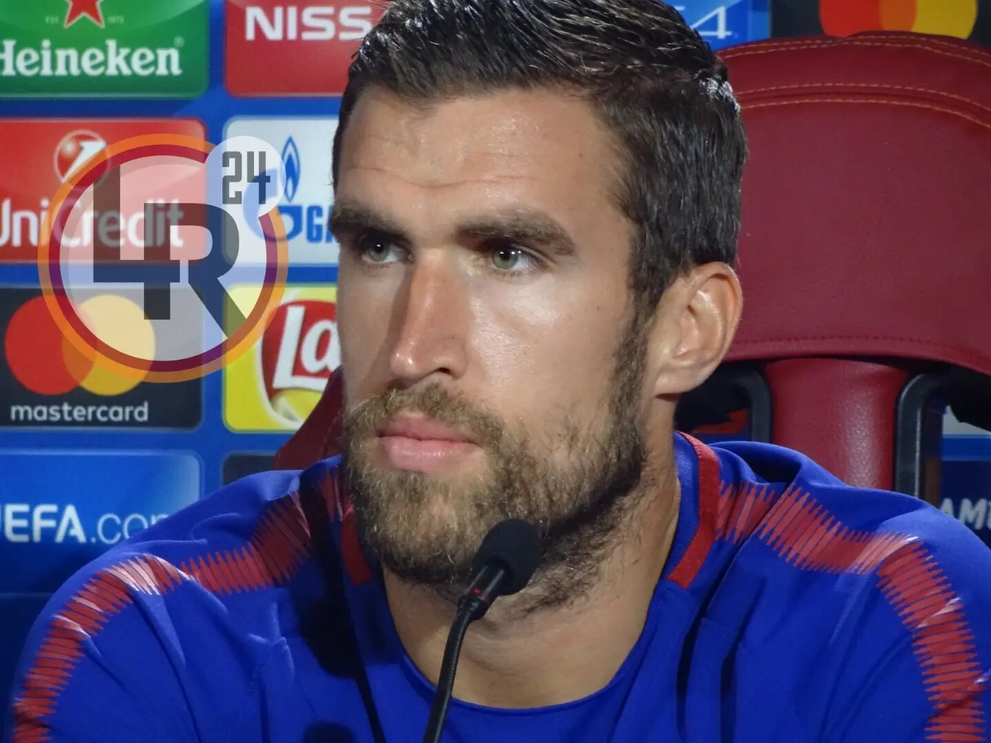 strootman semi profilo conf stampa