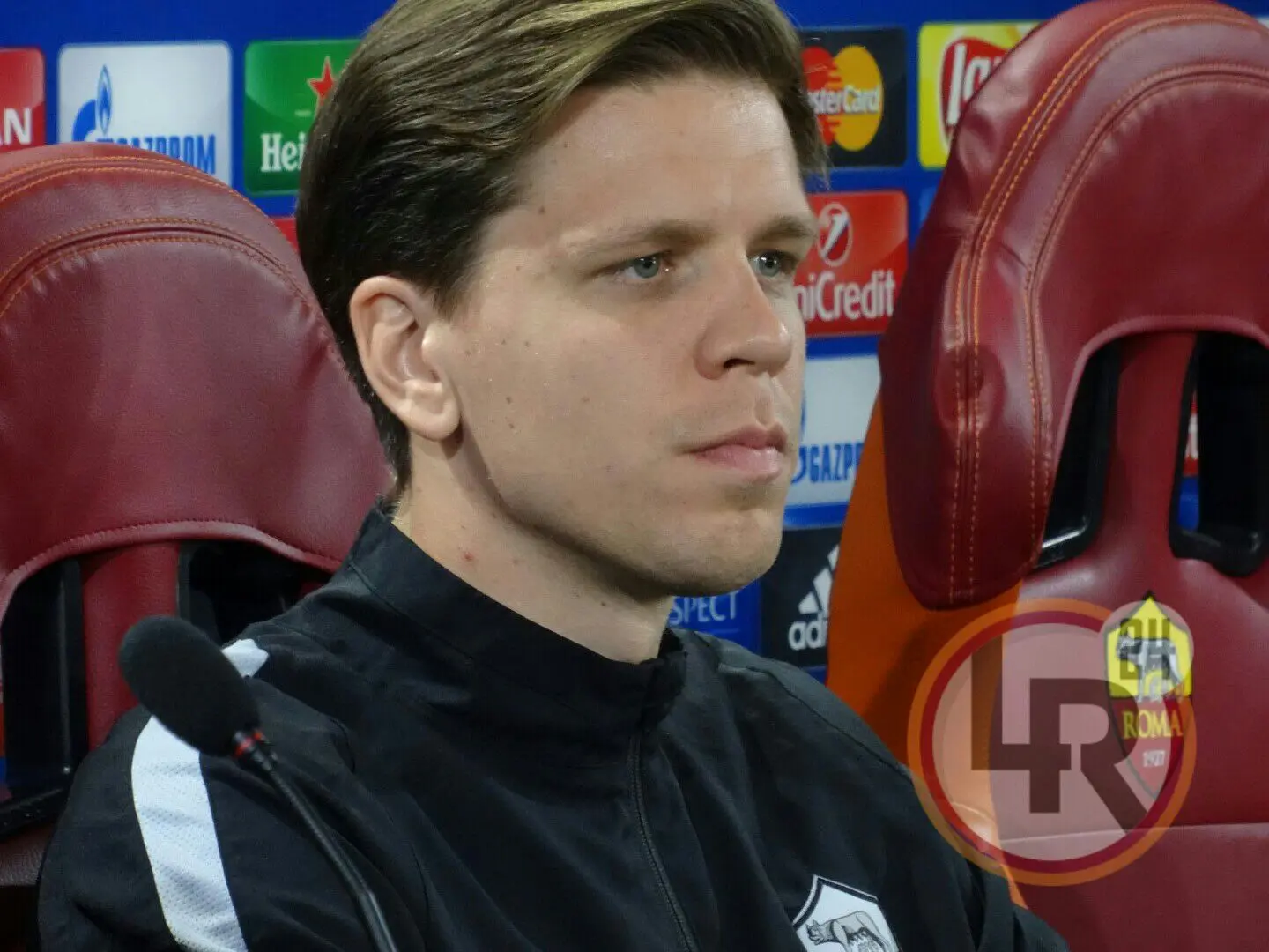 szczesny 2 conf roma bayer 1