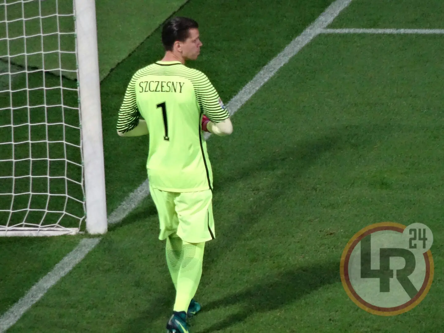 szczesny spalle