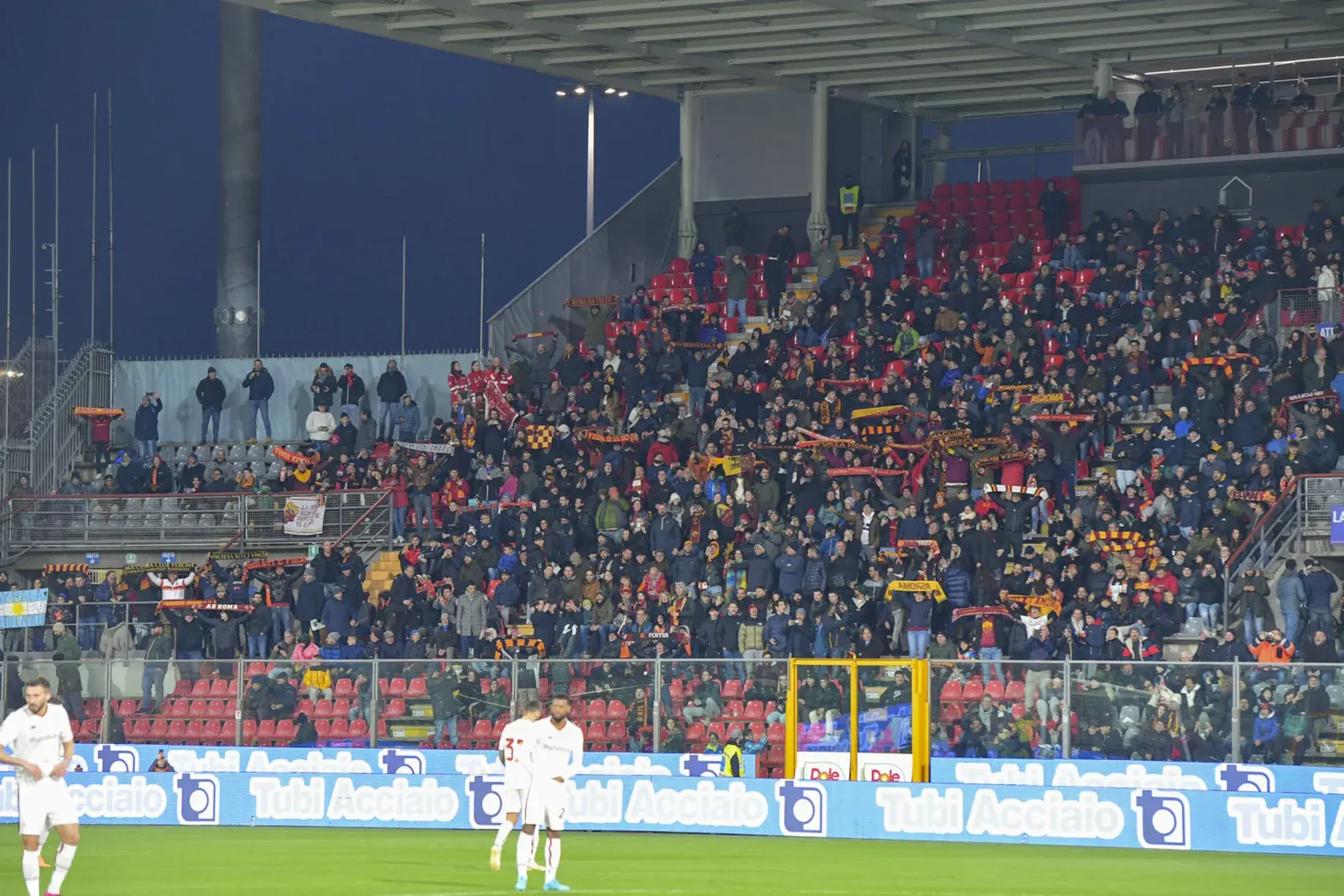tifosi cremonese roma