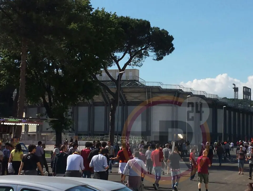 tifosi esterno olimpico derby