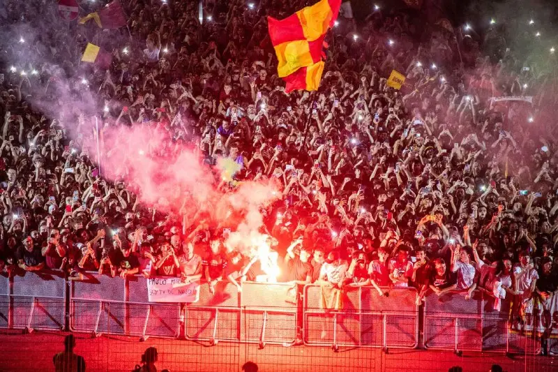 tifosi presentazione dybala 1