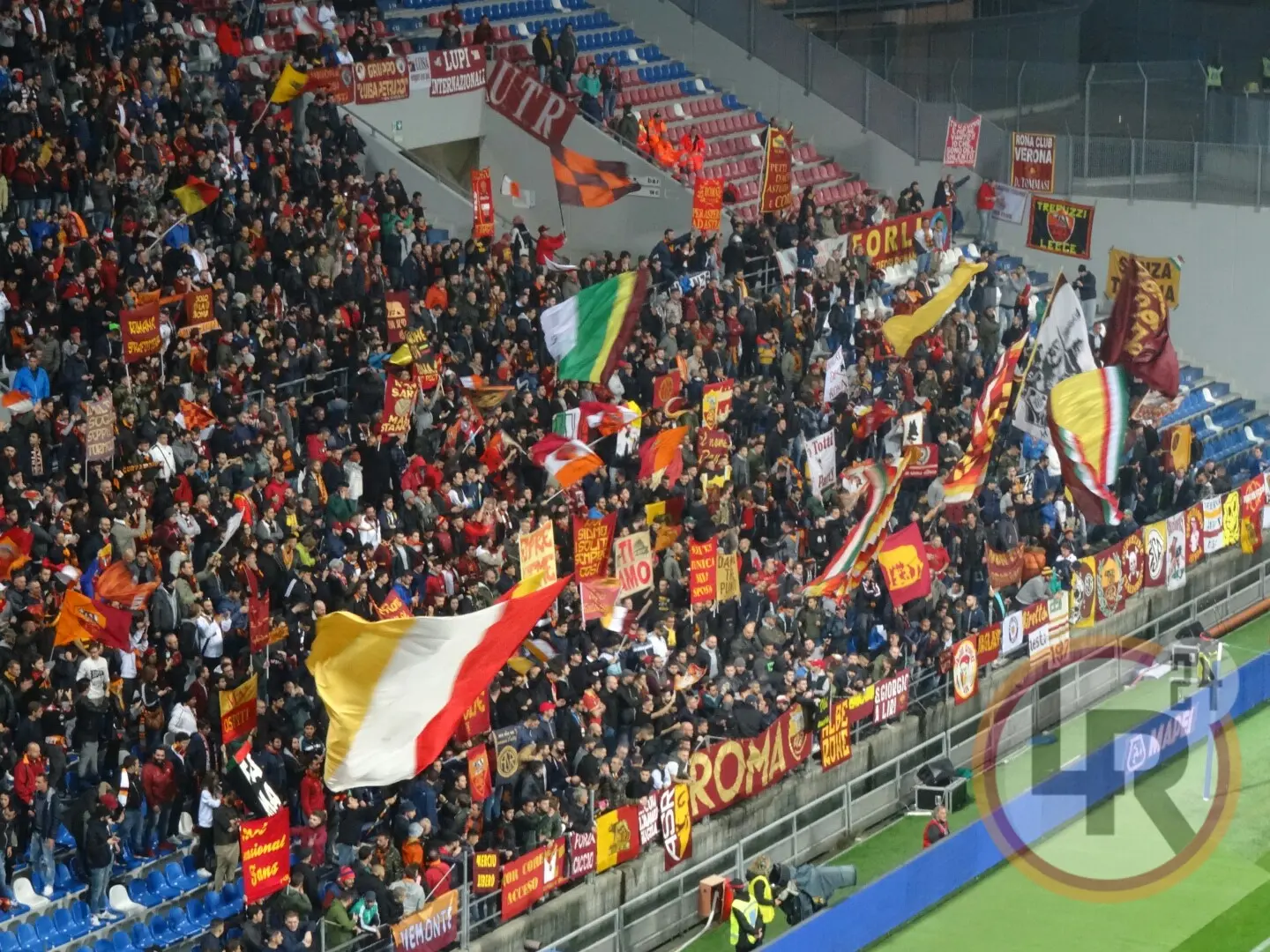tifosi roma mapei stadium 2