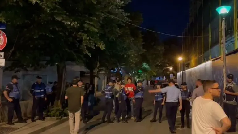 tirana gazeta shqiptare