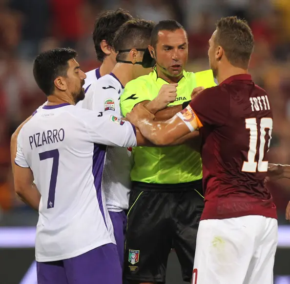 totti guida pizarro roma fiorentina