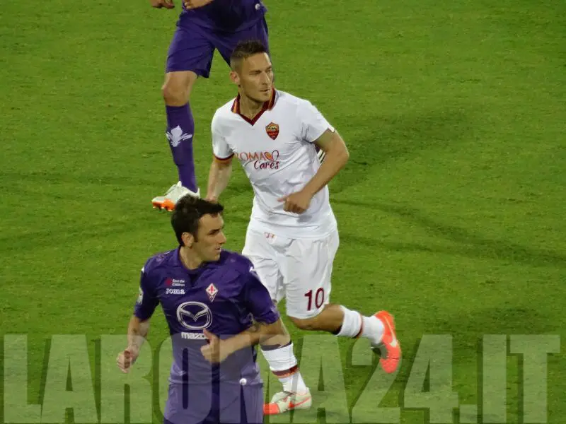 totti mezza figura fiorentina roma