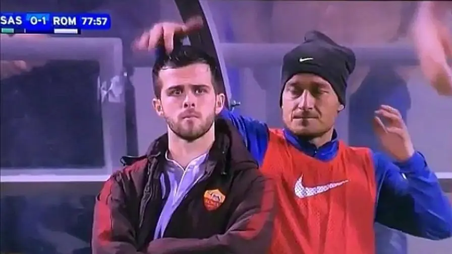 totti pjanic scherzo