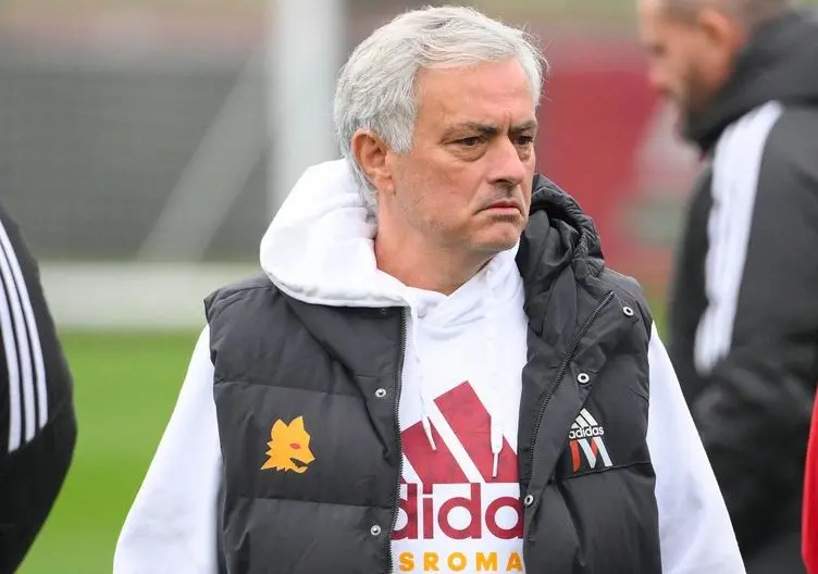 trigoria mourinho 9