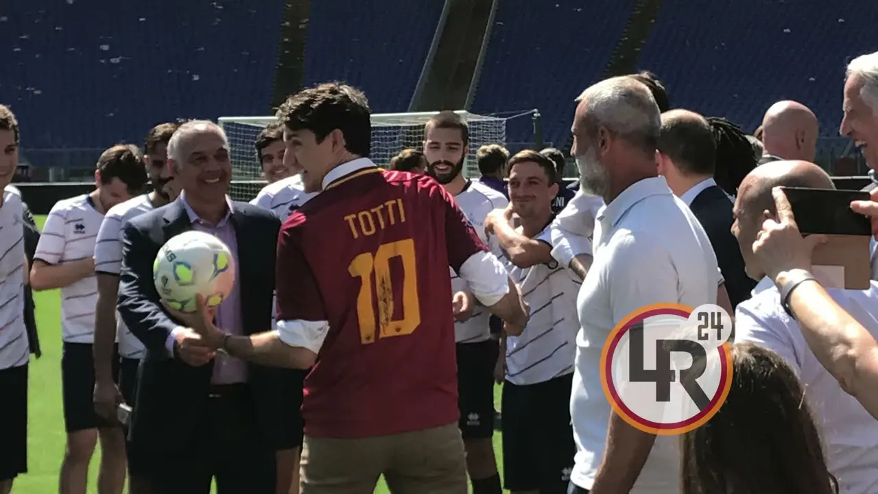 trudeau maglia totti