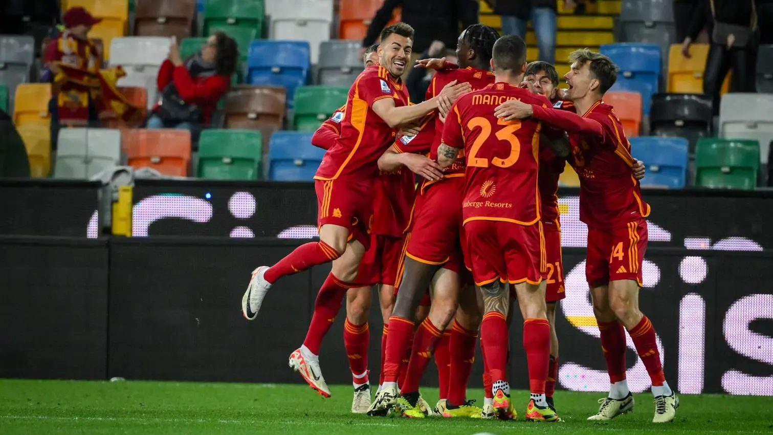 udinese roma esultanza squadra 1