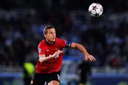 vidic colpo di testa